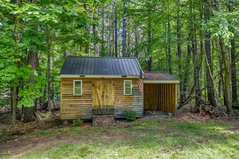 16 Cross Lane Gilford NH 03249