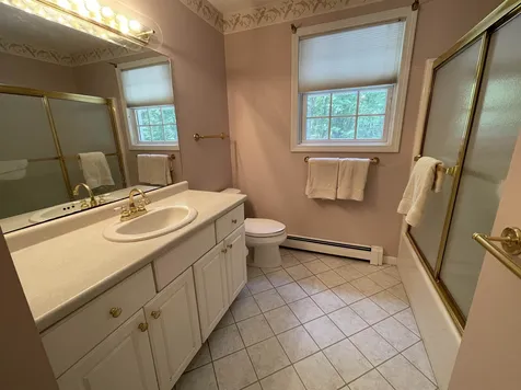 27 Hemlock Court Newfields NH 03856