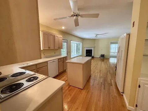 27 Hemlock Court Newfields NH 03856