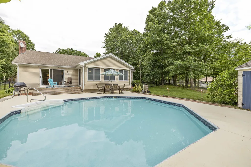 2 Francoeur Drive Somersworth NH 03878