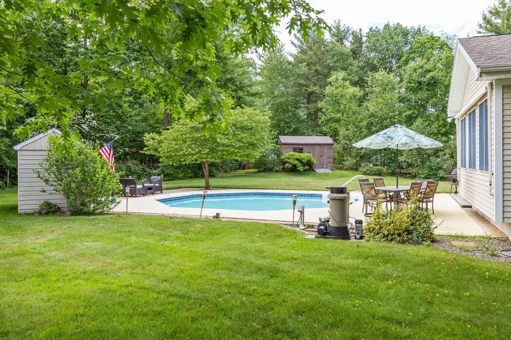 2 Francoeur Drive Somersworth NH 03878