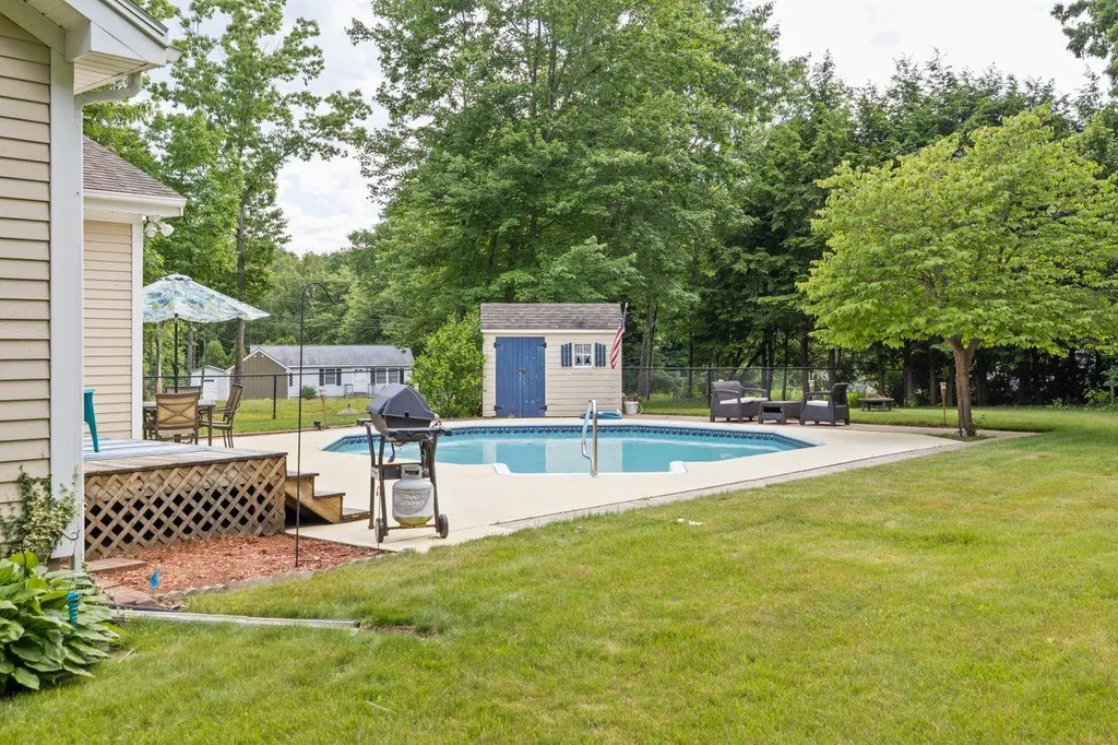 2 Francoeur Drive Somersworth NH 03878