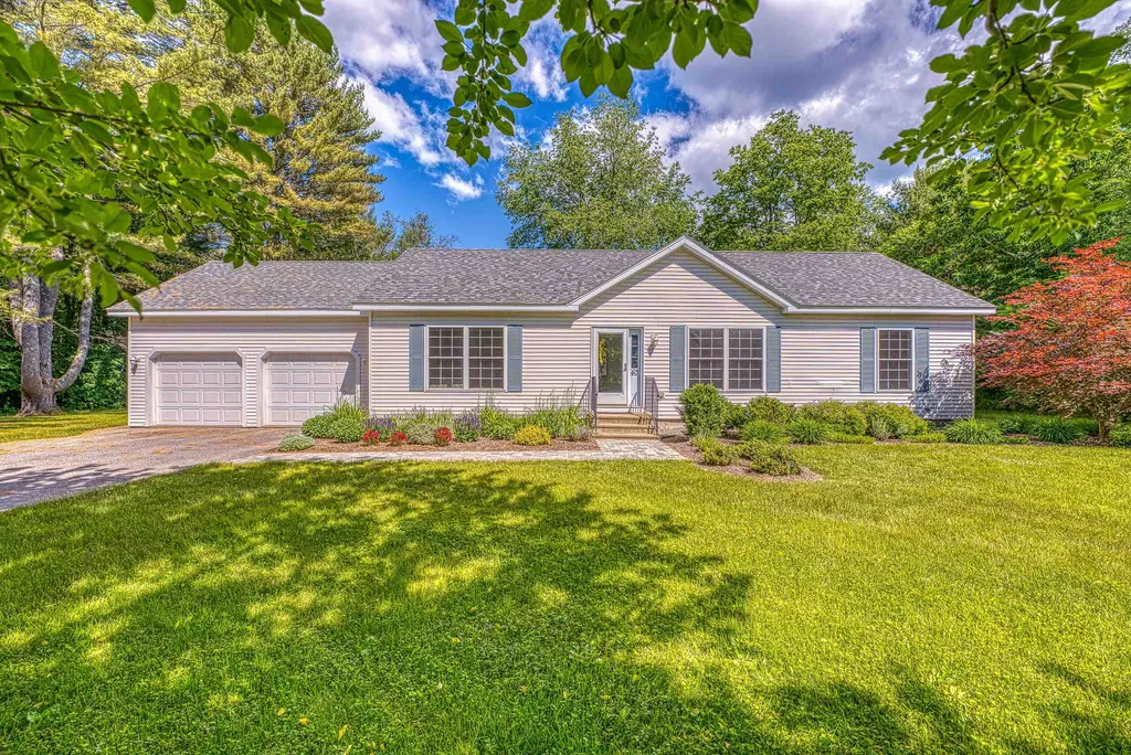 40 Fairway Drive Ashland NH 03217