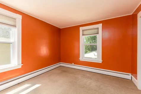 21 Nash Place Burlington VT 05401