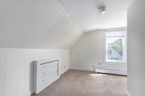 21 Nash Place Burlington VT 05401
