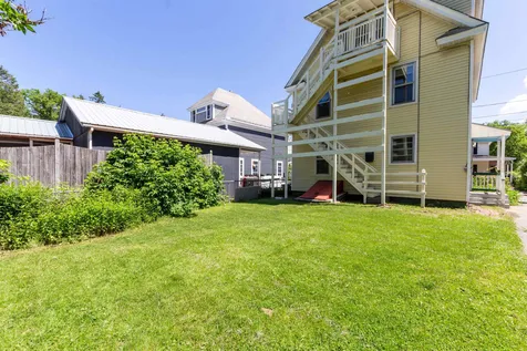 21 Nash Place Burlington VT 05401