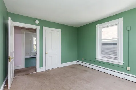 21 Nash Place Burlington VT 05401
