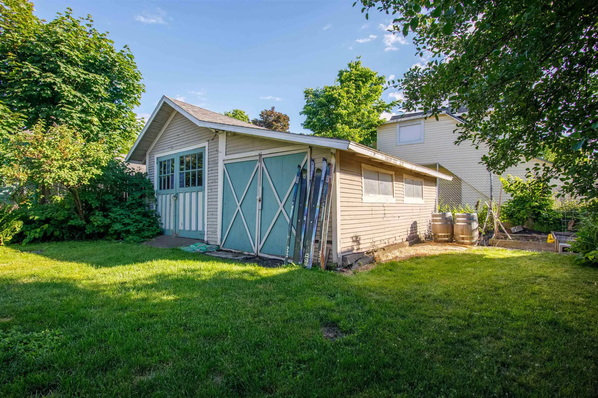 17 Crombie Street Burlington VT 05401