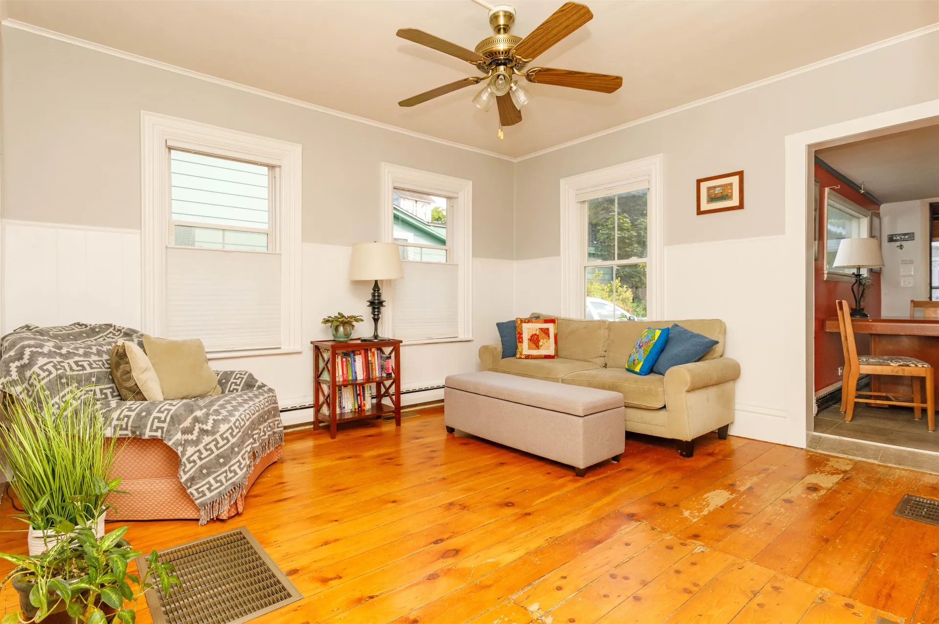 17 Crombie Street Burlington VT 05401