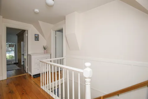 17 Crombie Street Burlington VT 05401