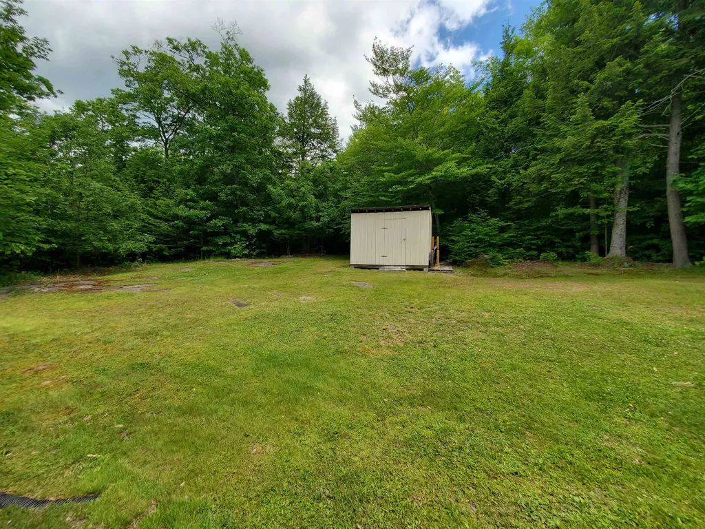 559 Fernwood Farms Road Canaan NH 03741