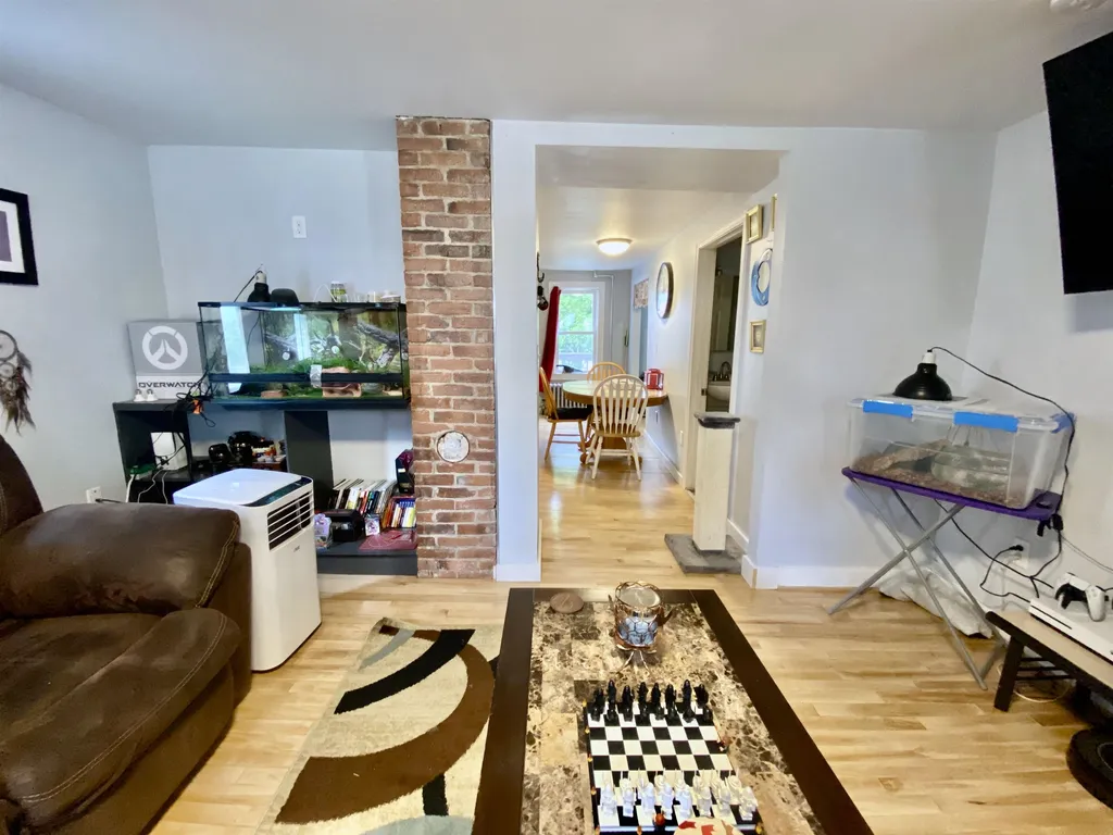 21 Silver Street Somersworth NH 03878