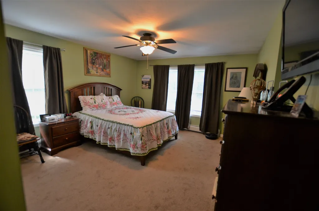 13 Pinehurst Drive Bennington NH 03442