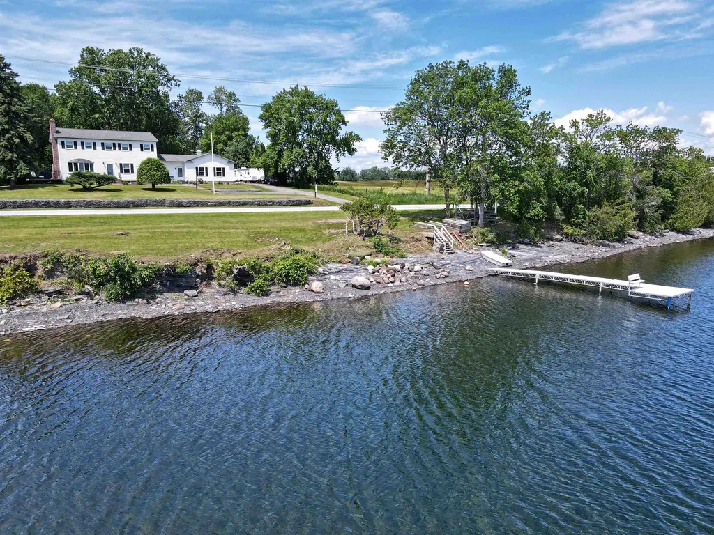 487 Us Route 2 North Hero VT 05474