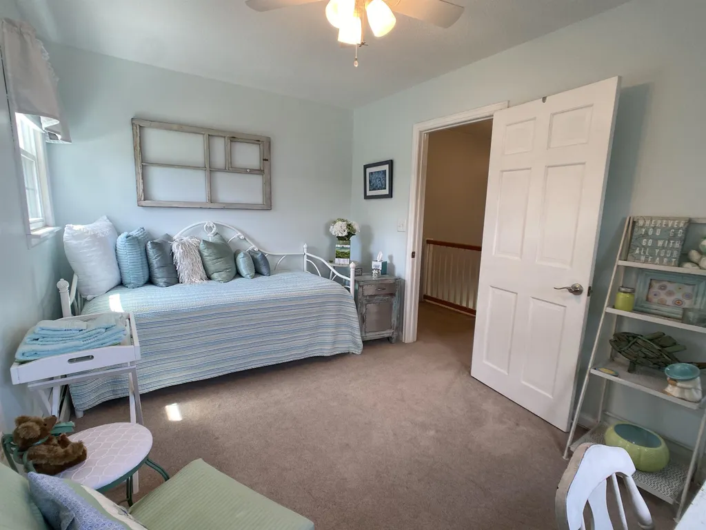 487 Us Route 2 North Hero VT 05474