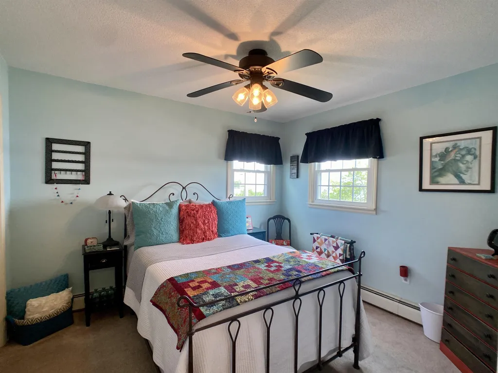 487 Us Route 2 North Hero VT 05474