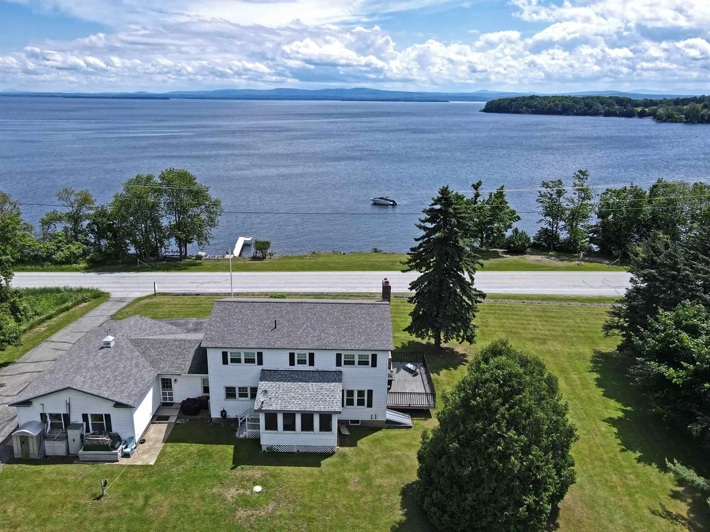 487 Us Route 2 North Hero VT 05474