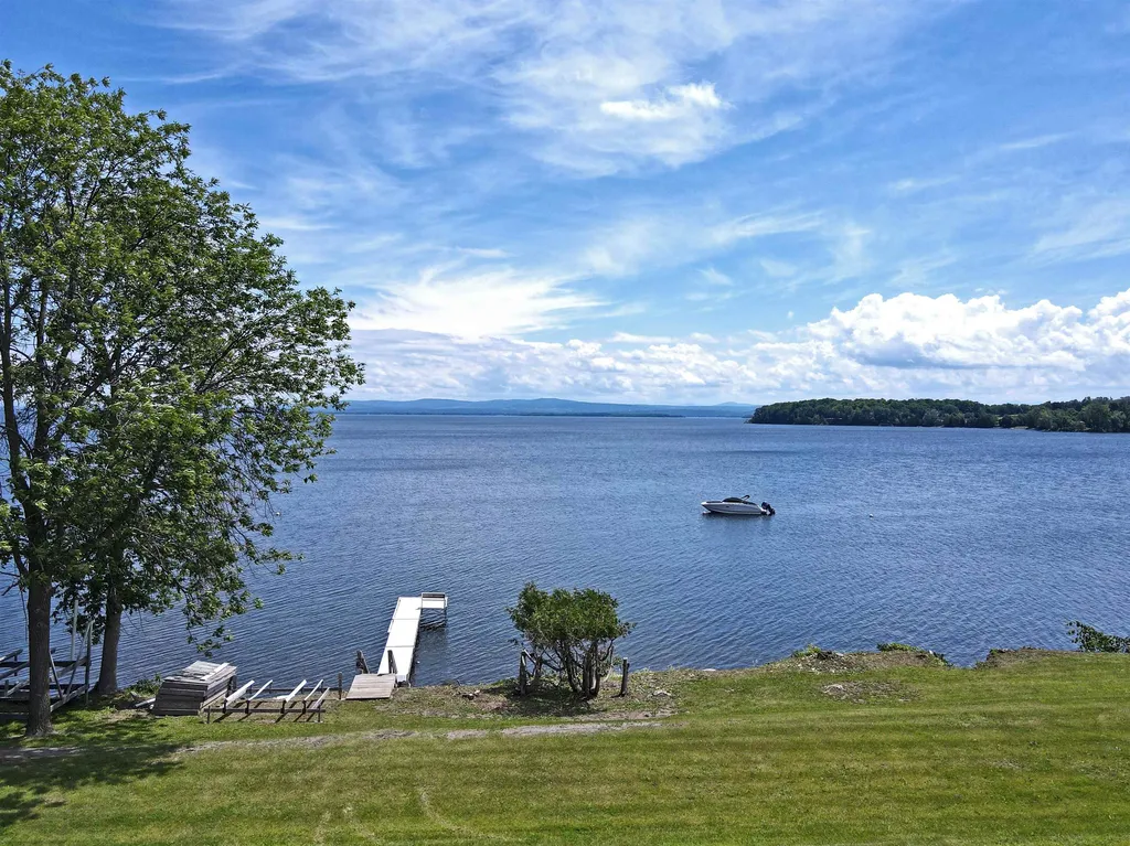 487 Us Route 2 North Hero VT 05474