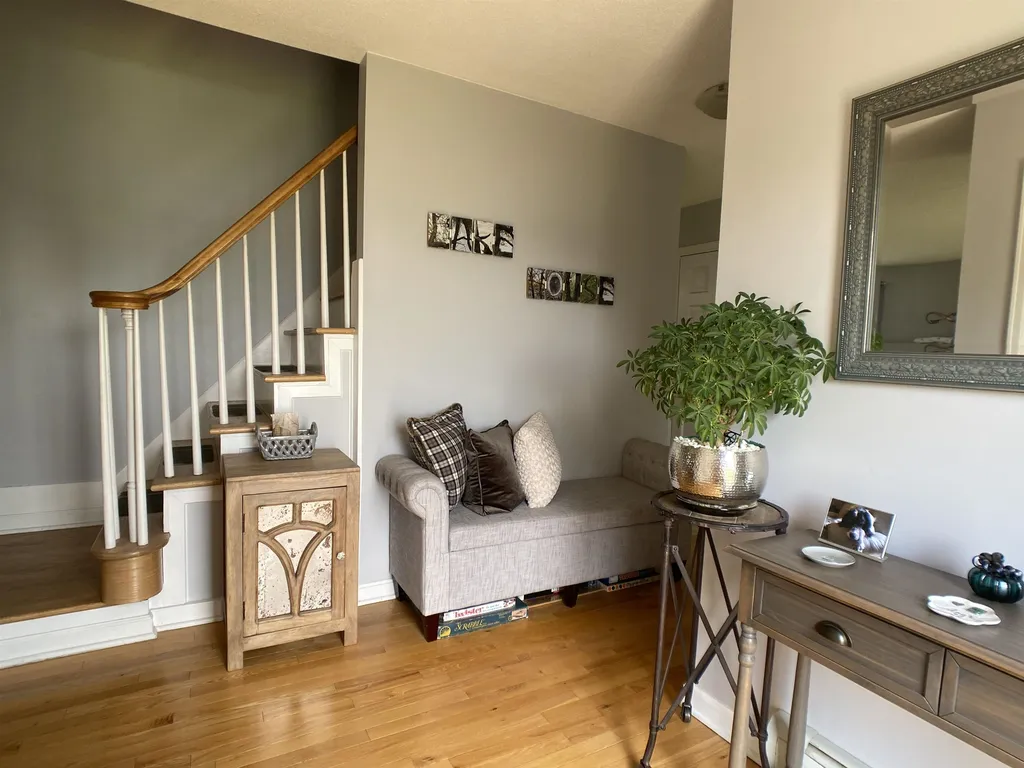 487 Us Route 2 North Hero VT 05474