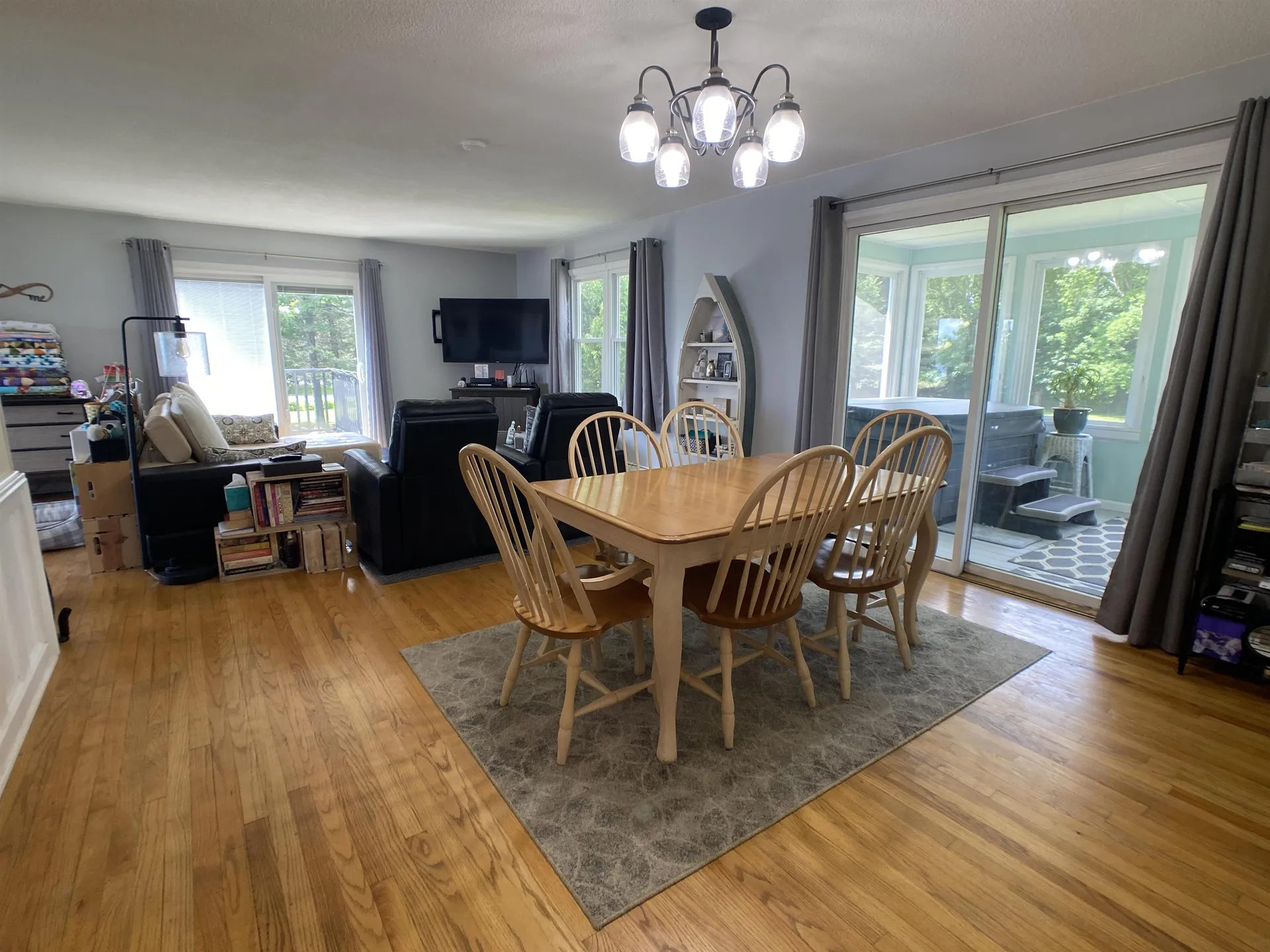 487 Us Route 2 North Hero VT 05474