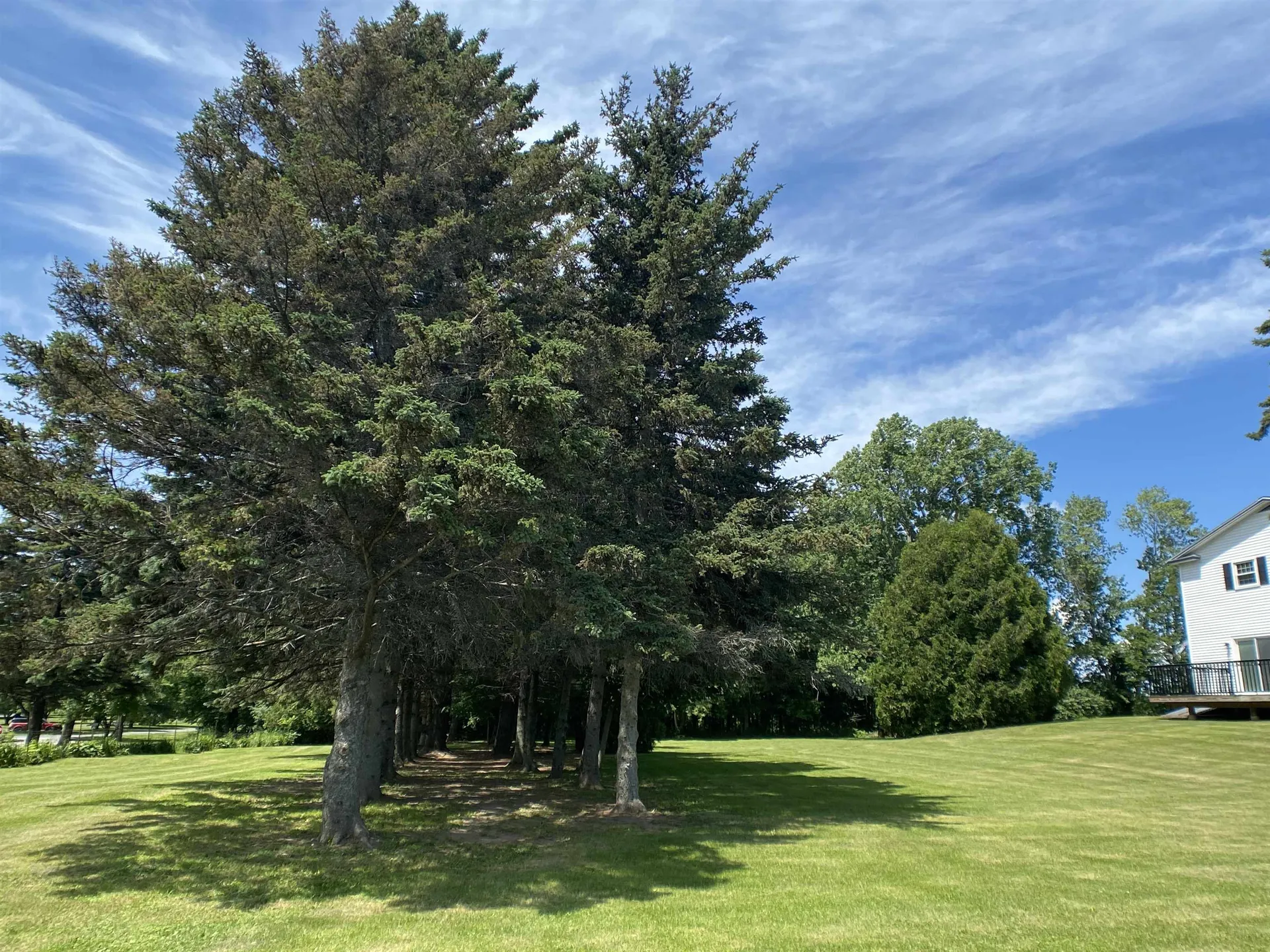 487 Us Route 2 North Hero VT 05474