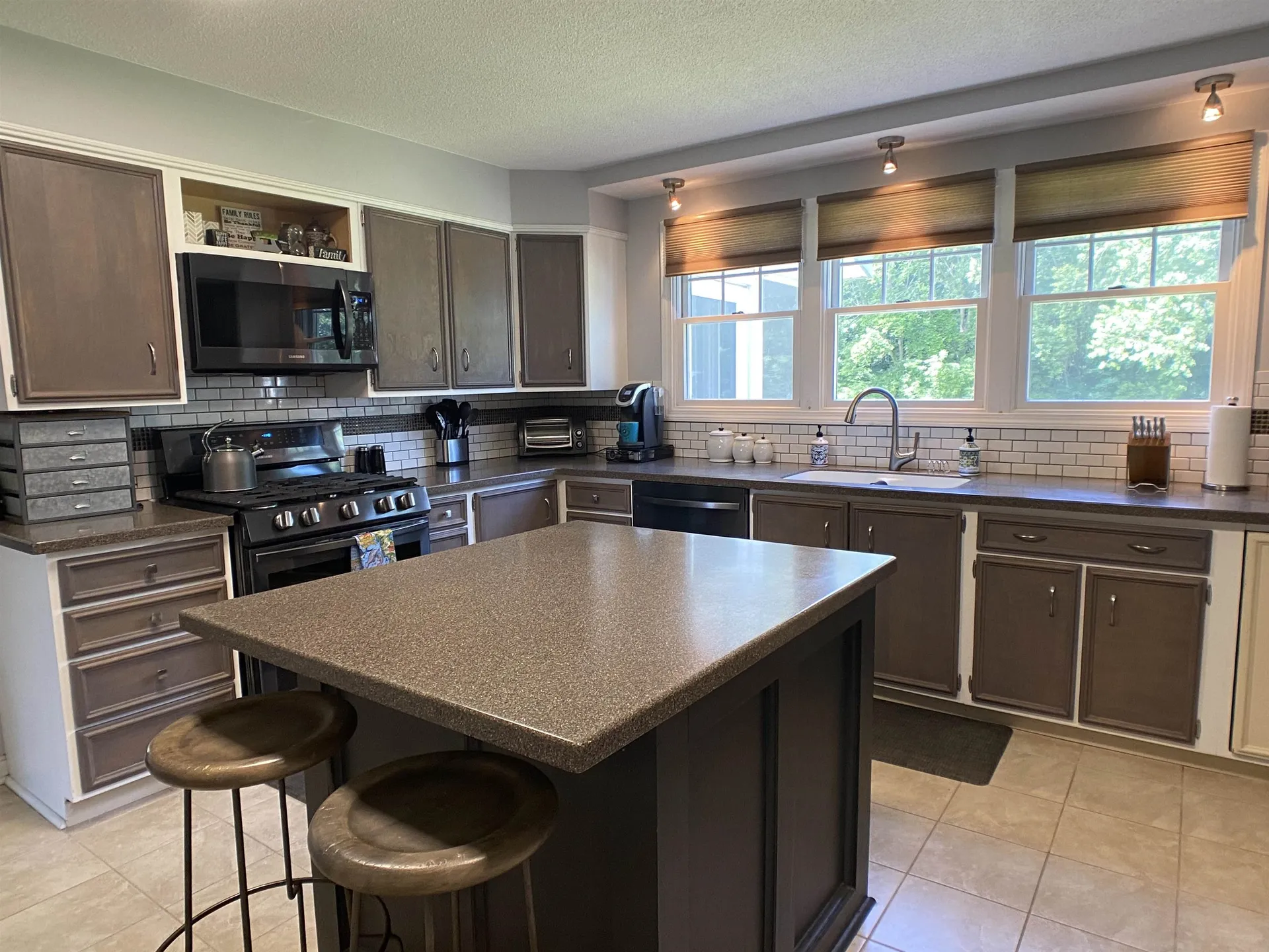 487 Us Route 2 North Hero VT 05474