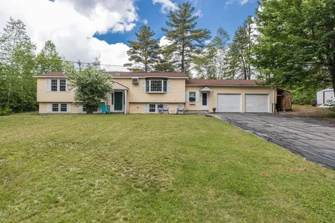 140 Thorne Hill Road Conway NH 03818