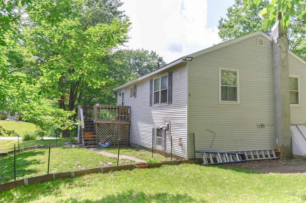 153 Armory Street Keene NH 03431