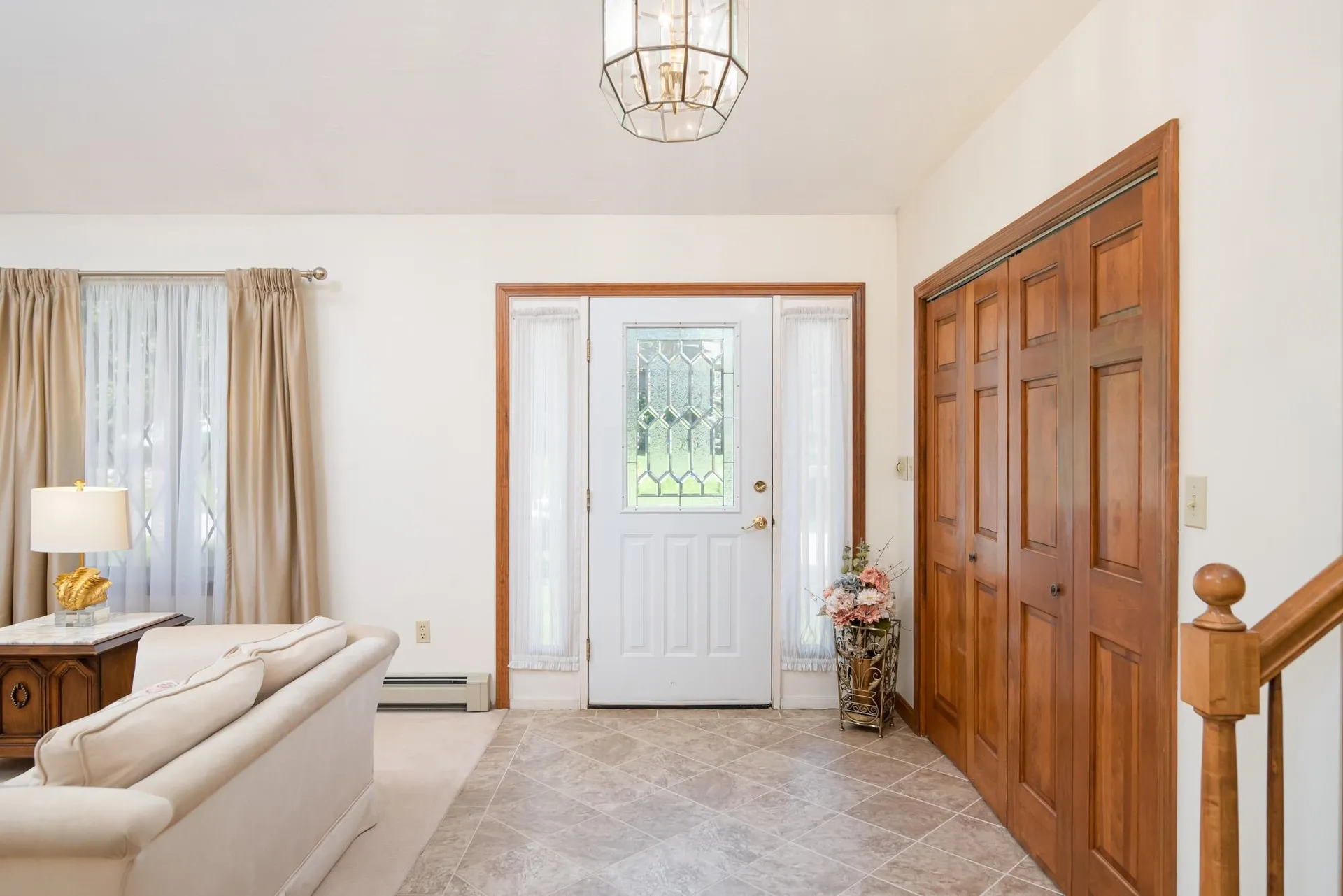 17 Stowecroft Drive Hampton NH 03842