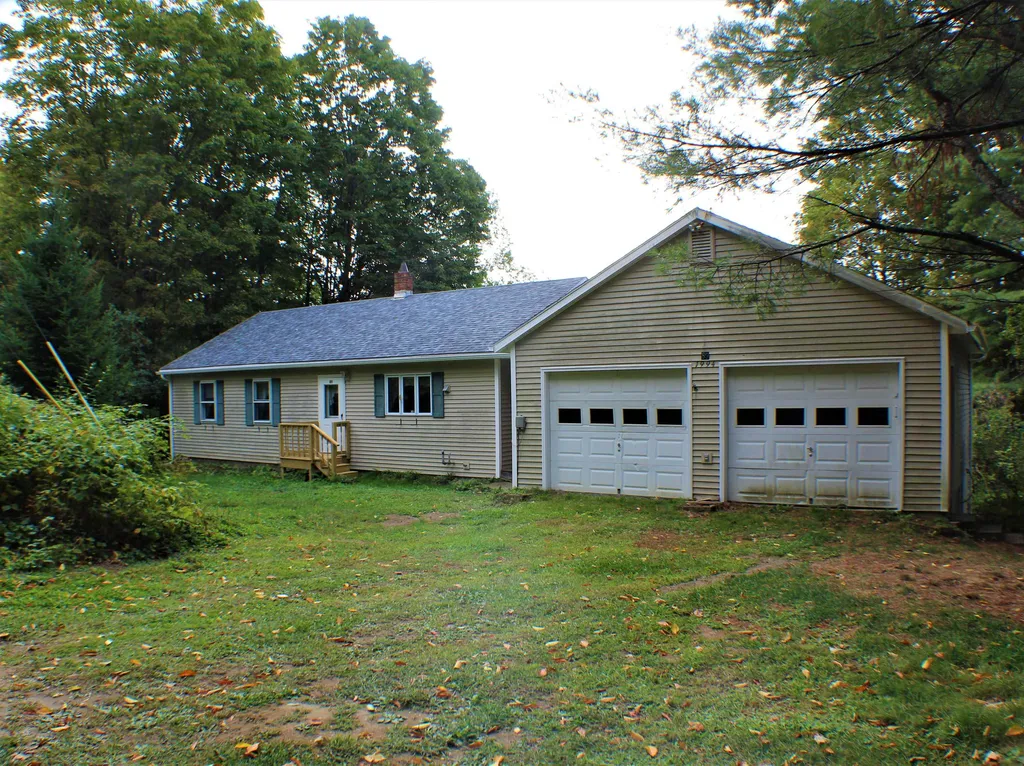 89 Phelps Road Topsham VT 05086