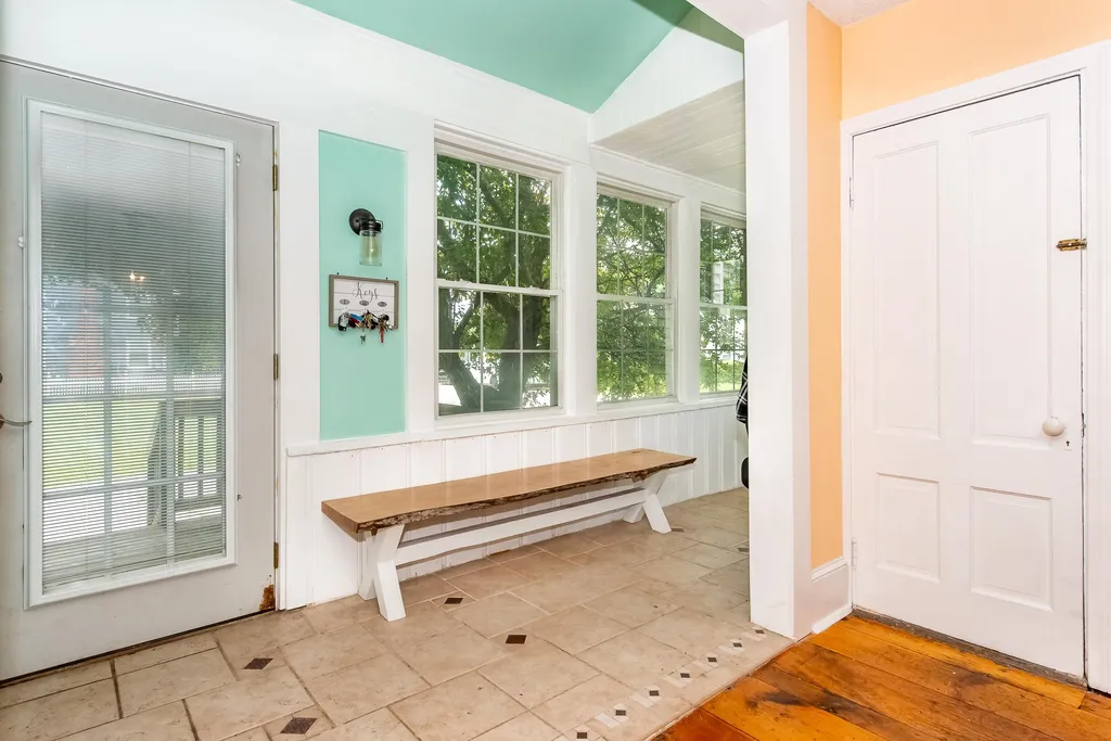 5 Hussey Street Rochester NH 03867