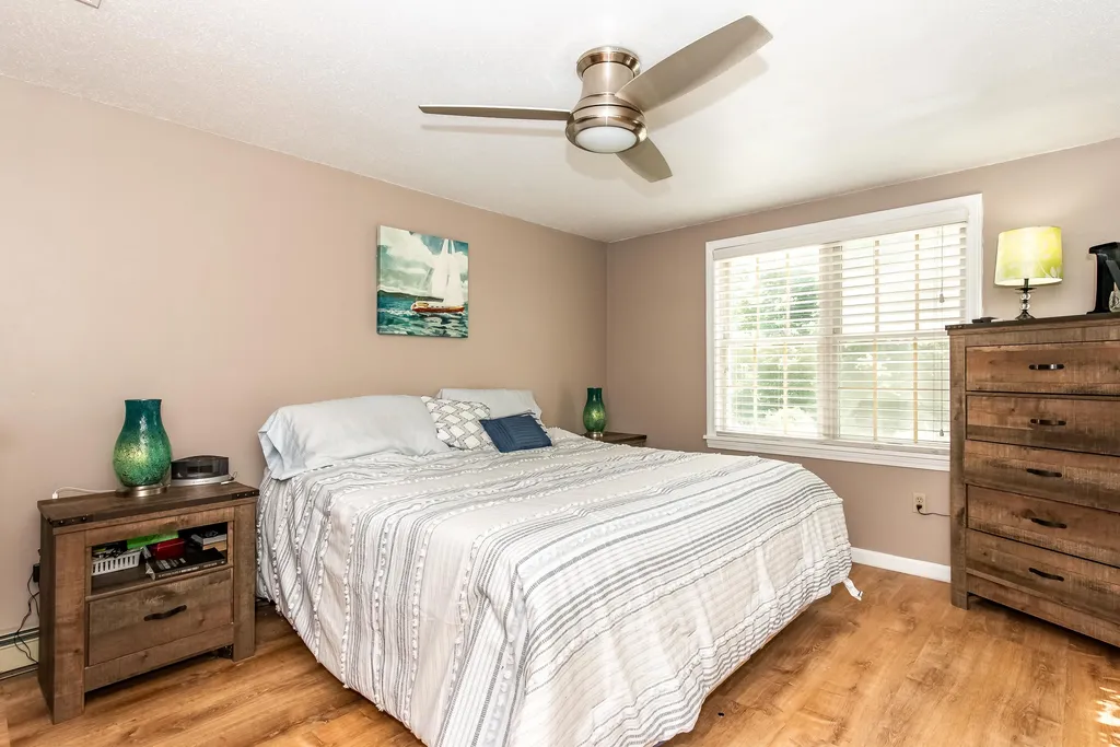 5 Hussey Street Rochester NH 03867
