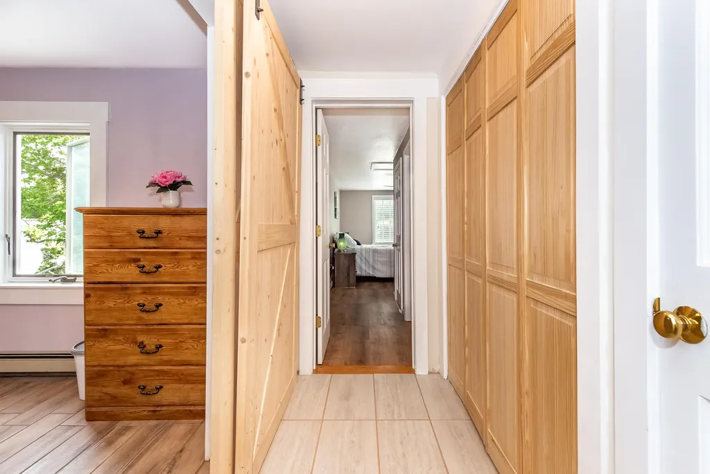 5 Hussey Street Rochester NH 03867