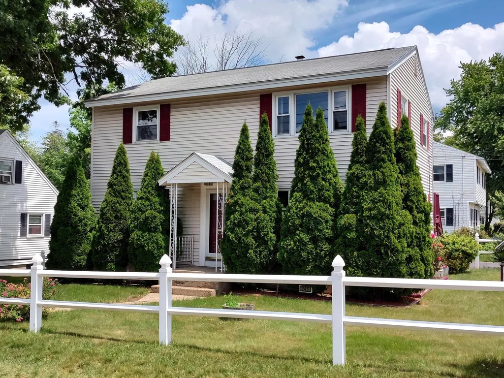 245 Calef Road Manchester NH 03103