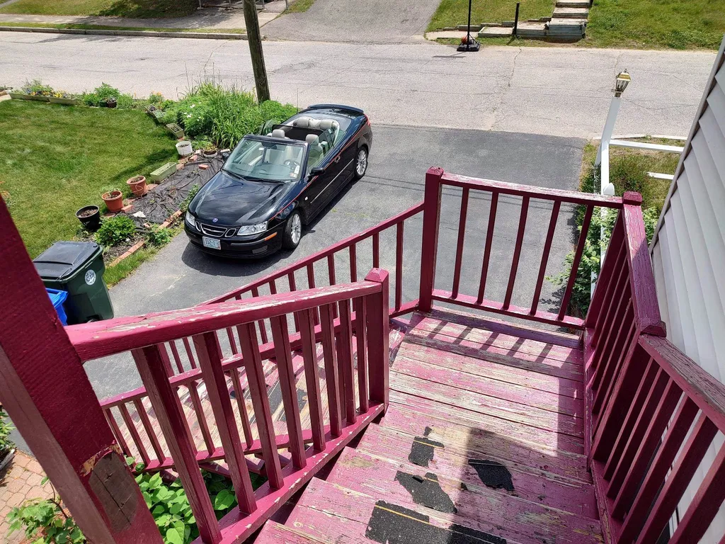 245 Calef Road Manchester NH 03103