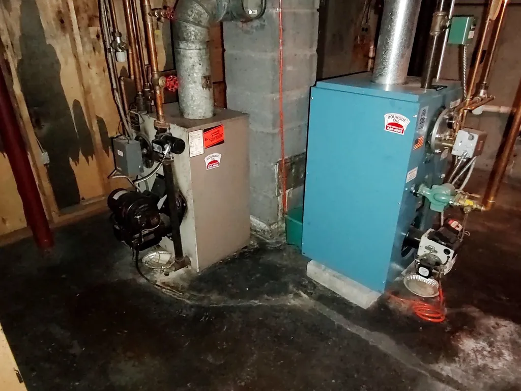 245 Calef Road Manchester NH 03103