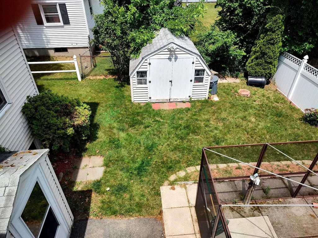 245 Calef Road Manchester NH 03103