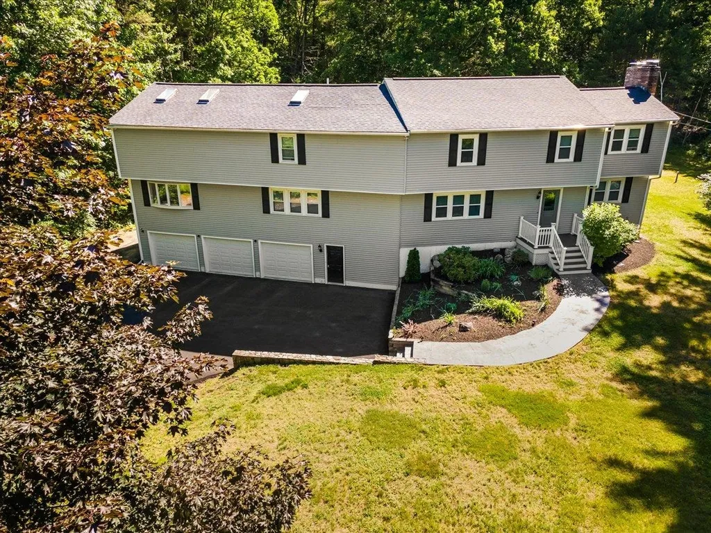 1 Jefferson Drive Merrimack NH 03054