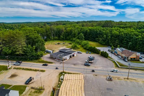 549 West Main Street Tilton NH 03276
