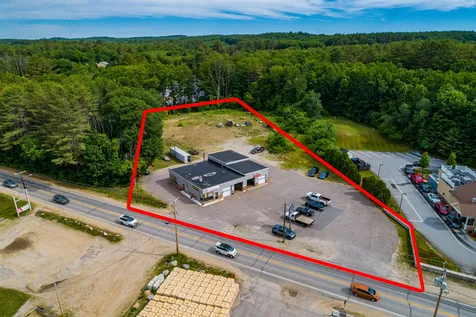 549 West Main Street Tilton NH 03276