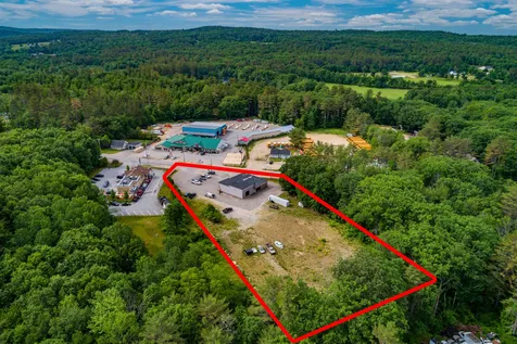 549 West Main Street Tilton NH 03276