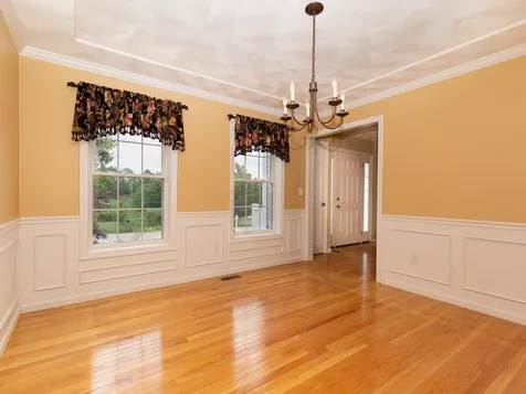 27 Victoria Drive Somersworth NH 03878