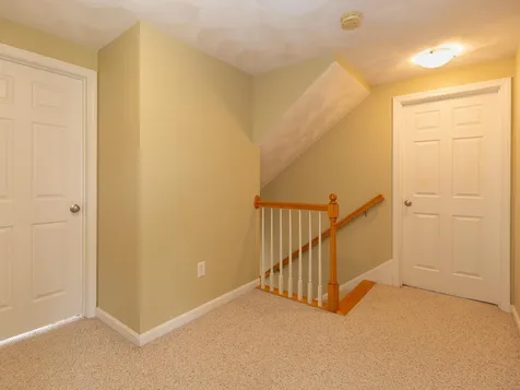 27 Victoria Drive Somersworth NH 03878