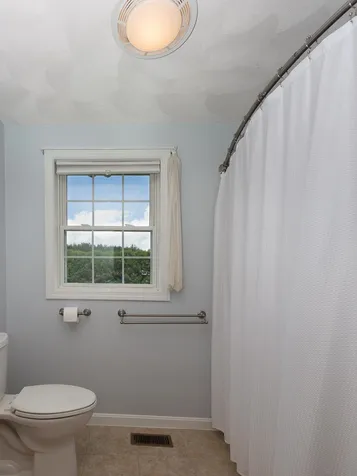 27 Victoria Drive Somersworth NH 03878