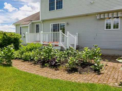 27 Victoria Drive Somersworth NH 03878