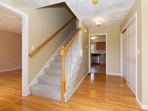 27 Victoria Drive Somersworth NH 03878