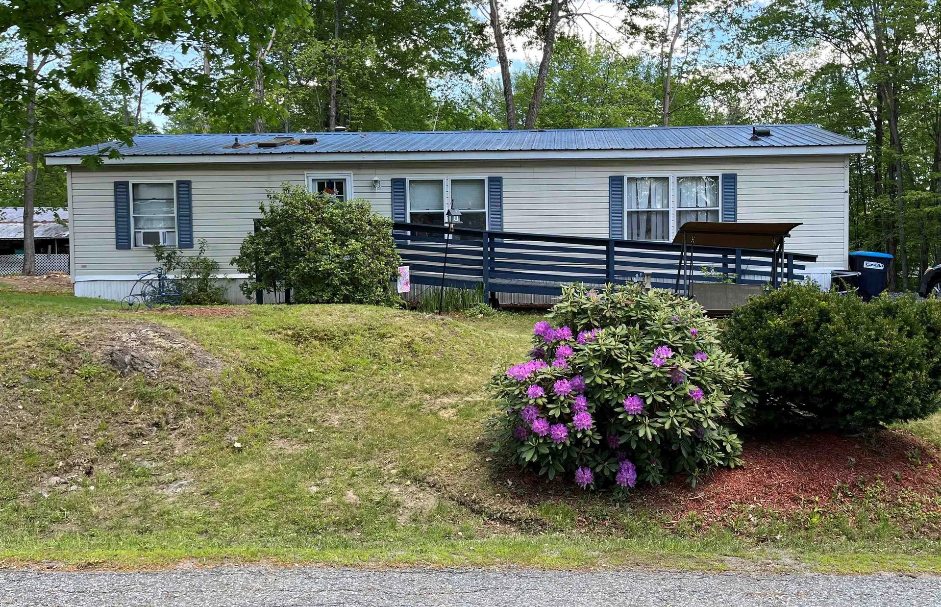 8 Karen Place Claremont NH 03743