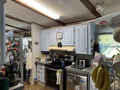 8 Karen Place Claremont NH 03743
