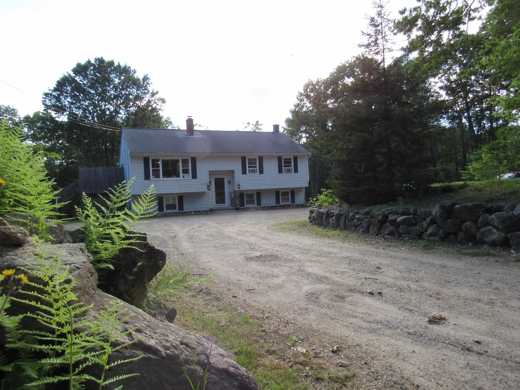 478 Royalston Road Fitzwilliam NH 03447