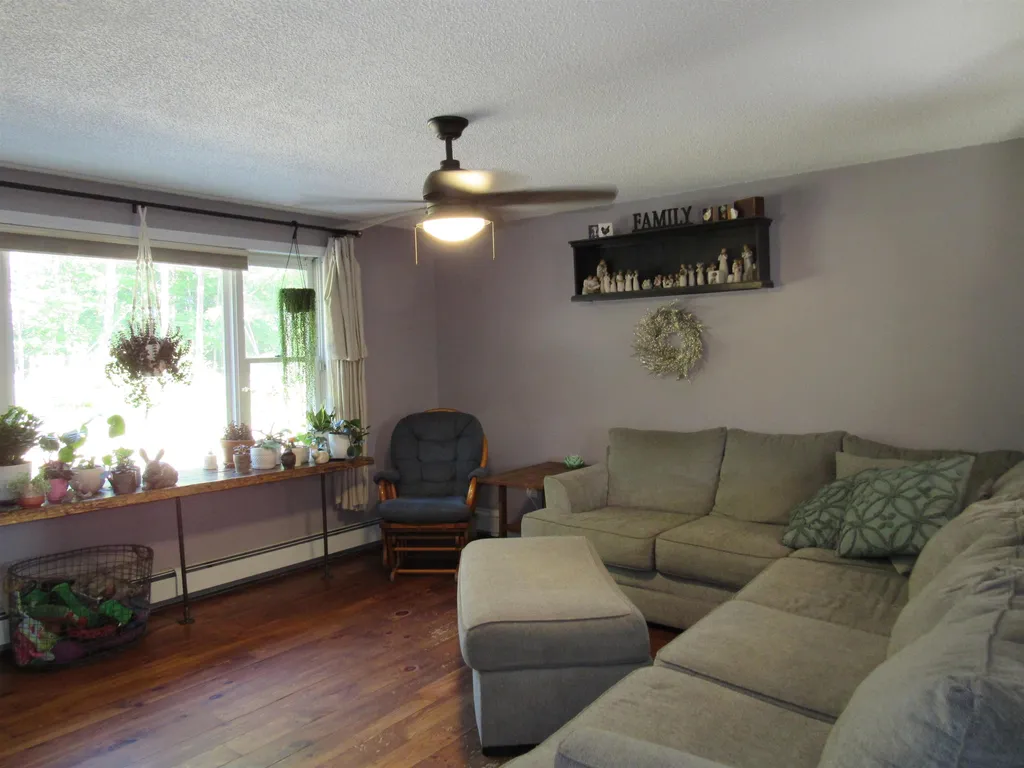 478 Royalston Road Fitzwilliam NH 03447